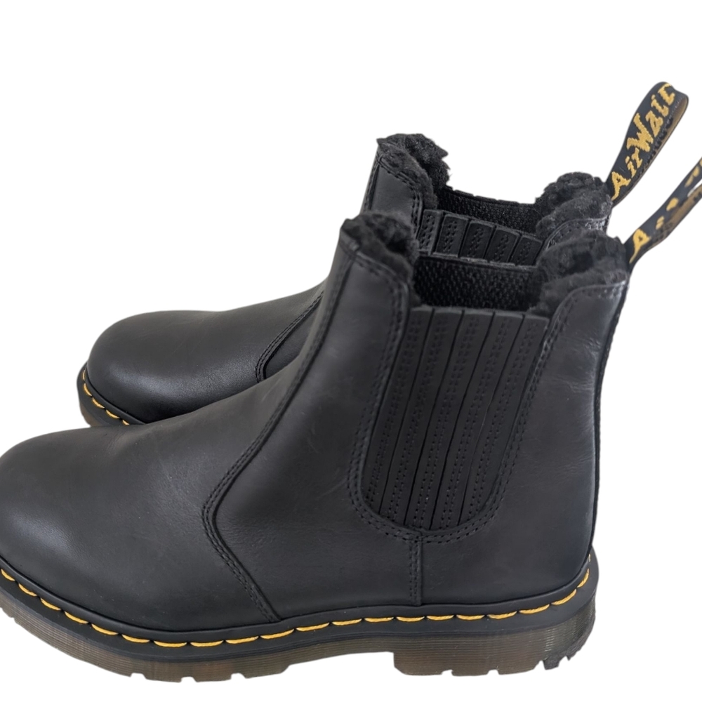 2976 Dr. Martens Wintergrip Leather Chelsea Black Boots .Men Size 8..Ladies Sz 9 - Picture 4 of 9